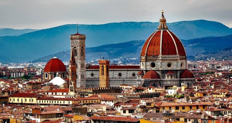 What to Visit on Easter Weekend?